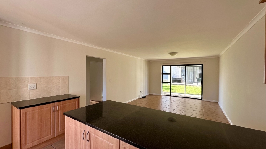 2 Bedroom Property for Sale in Heritage Park Western Cape